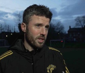 卡里克承认曼联战维拉输不起，揭秘备战状态！若连败恐跌出欧冠区